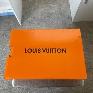 Louis Vuitton Skates Black and White Men’s Shoes